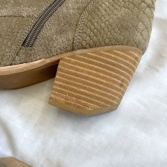 Jeffrey Campbell x Free People Elmcroft Suede Boots, Khaki Matte Snake, Size 10 - Picture 9 of 13